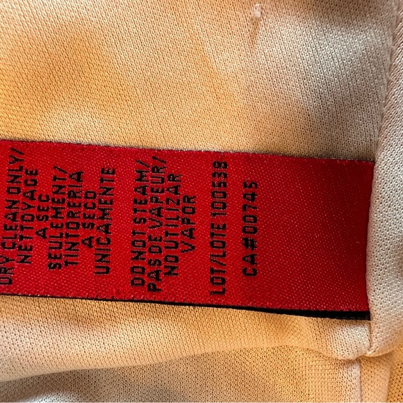 Black Lace Top Perfect for Formal Events - Picture 3 of 8